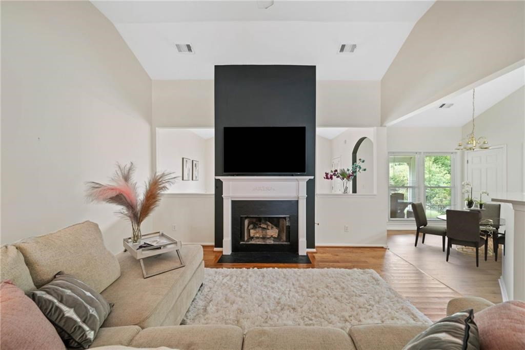 417596 Grayson Residential