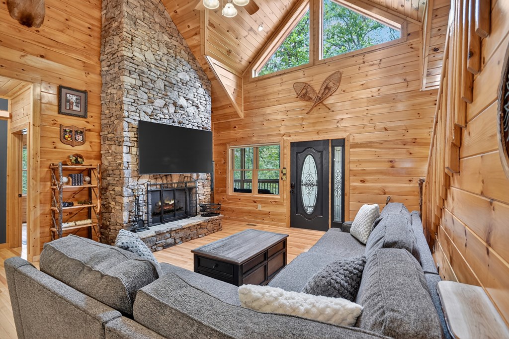 417597 Cherry Log Residential