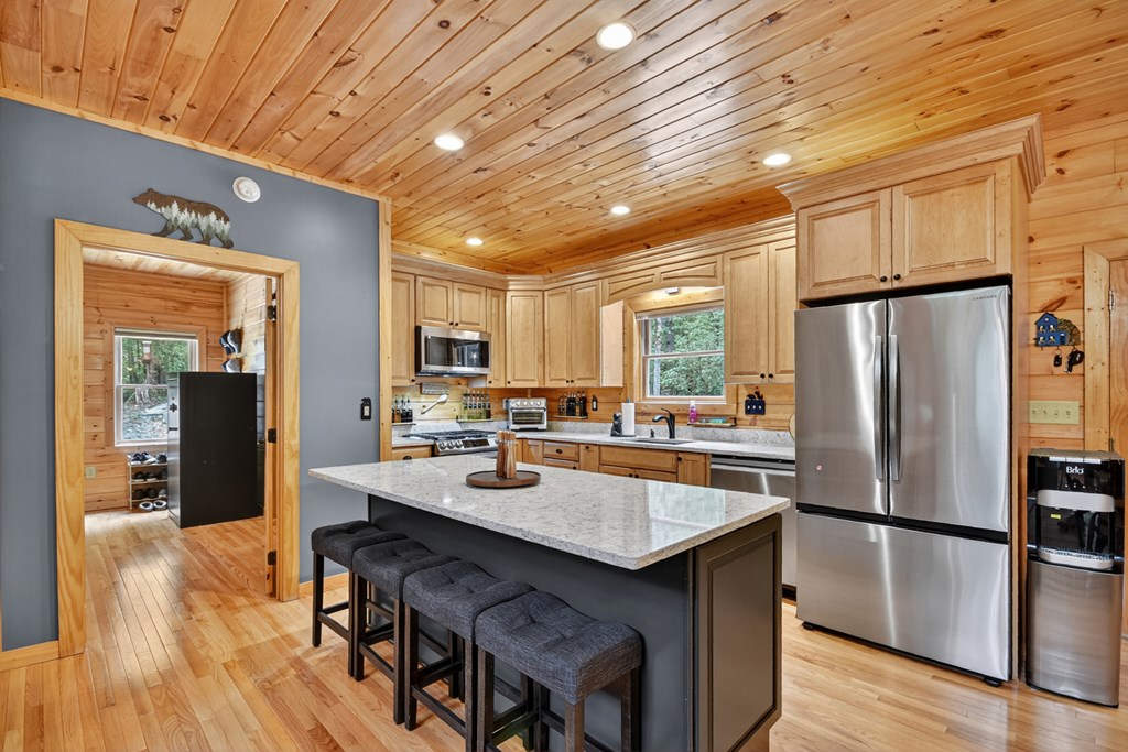 417597 Cherry Log Residential