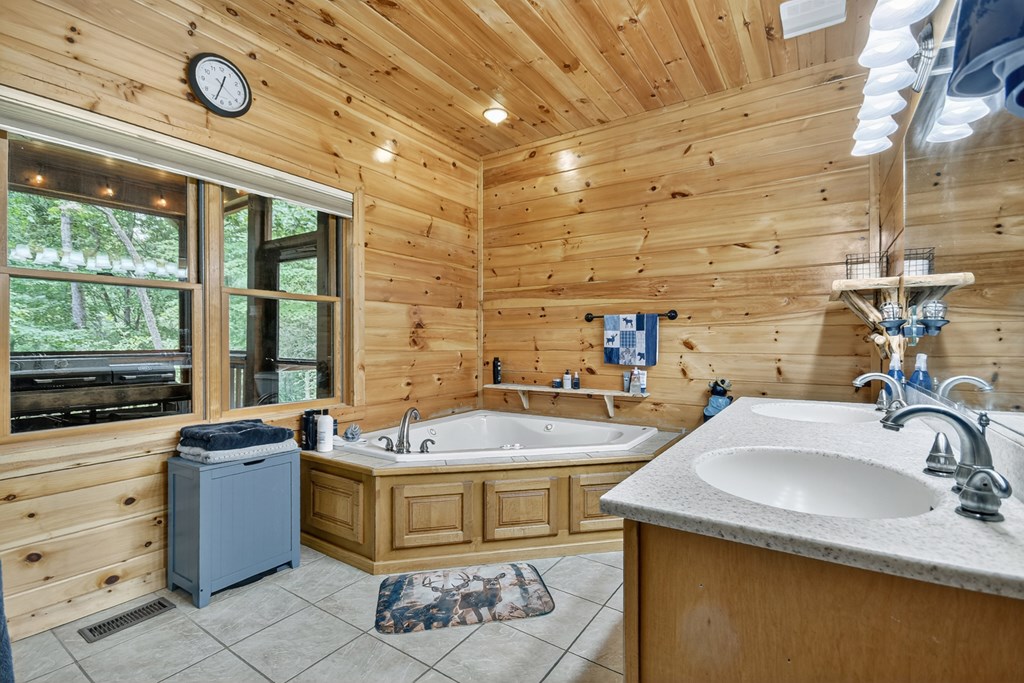 417597 Cherry Log Residential