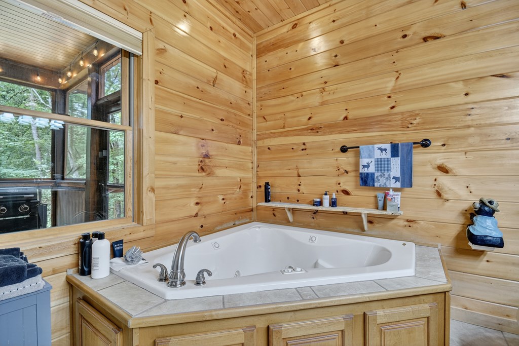 417597 Cherry Log Residential