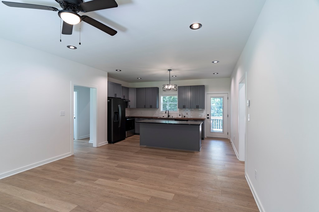 417599 Dawsonville Residential
