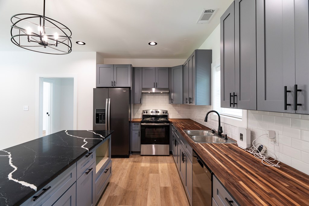 417599 Dawsonville Residential