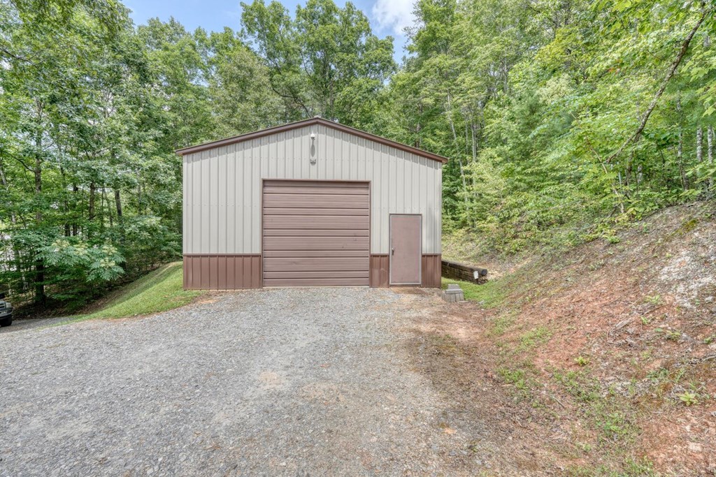 417605 McCaysville Residential