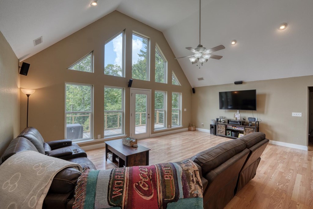 417605 McCaysville Residential