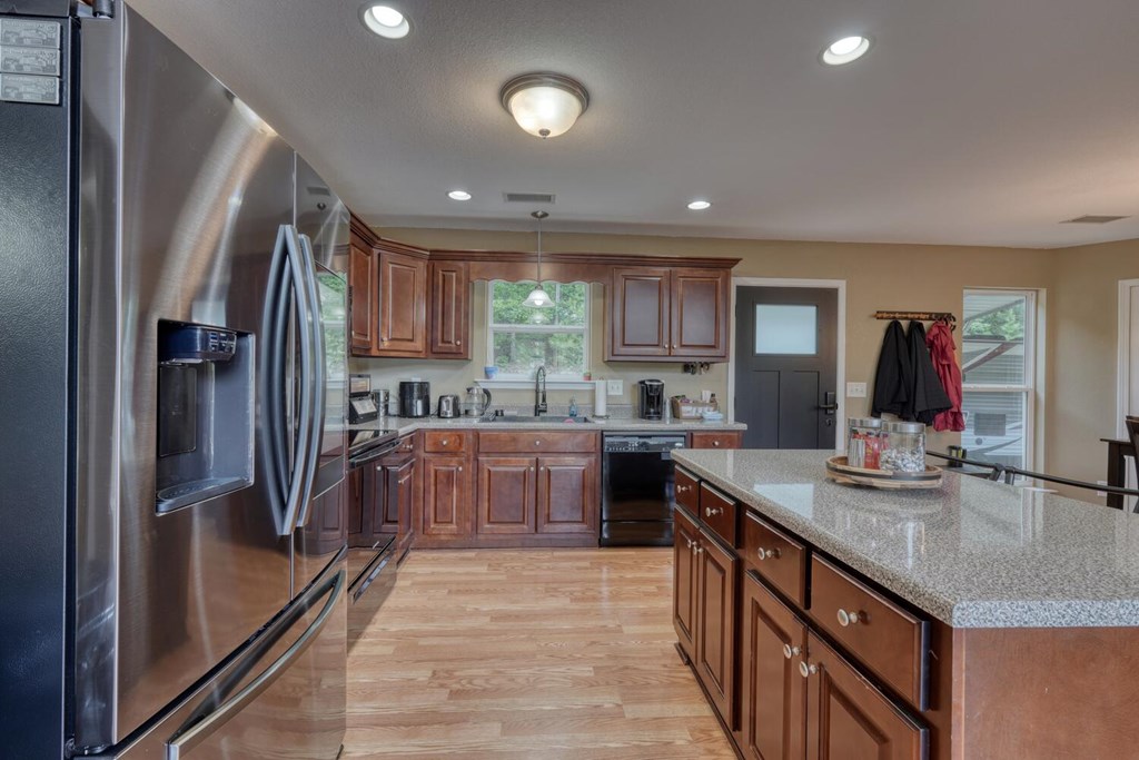 417605 McCaysville Residential
