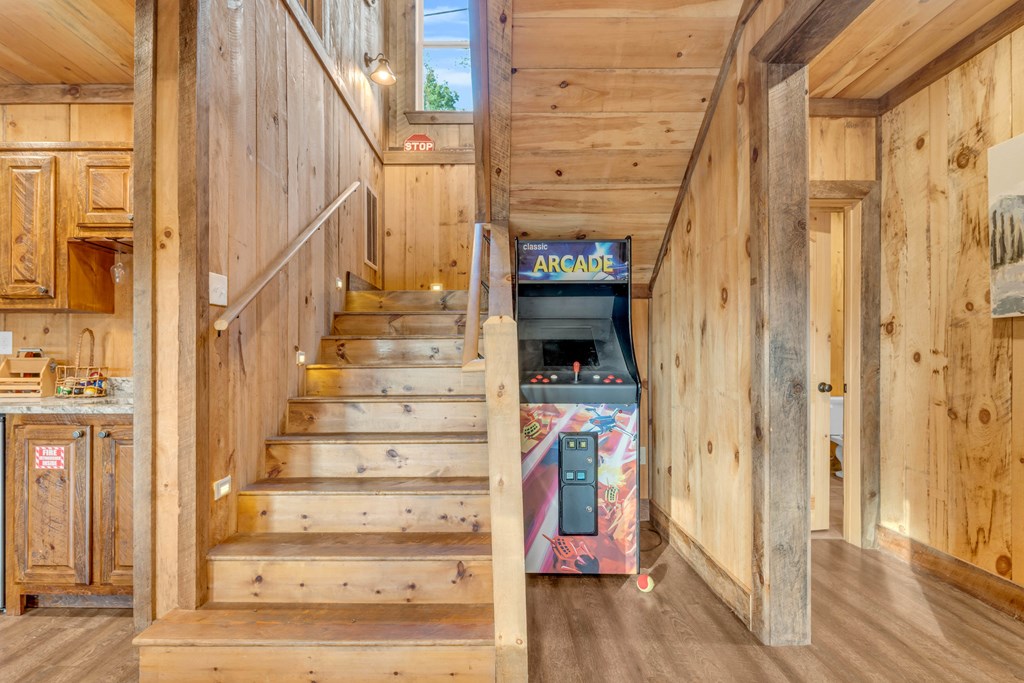 417611 Blue Ridge Residential
