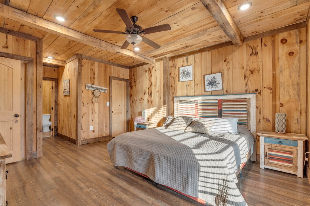 417611 Blue Ridge Residential