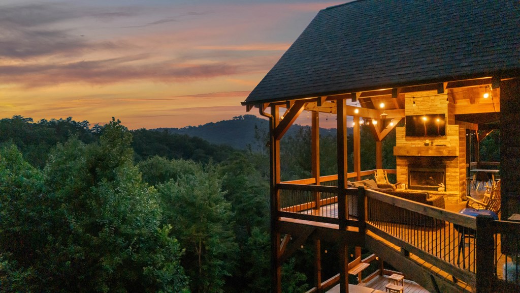 417611 Blue Ridge Residential