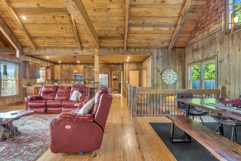 417611 Blue Ridge Residential