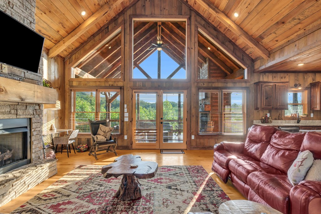 417611 Blue Ridge Residential