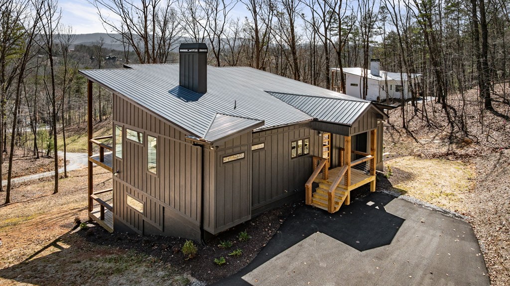 417621 Blue Ridge Residential