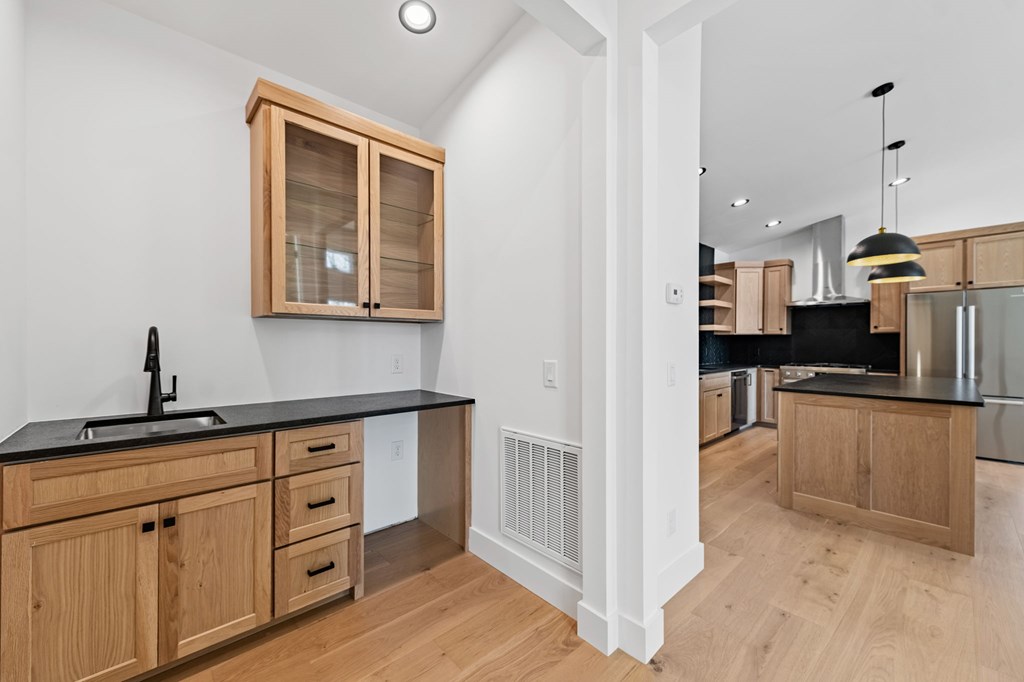 417621 Blue Ridge Residential