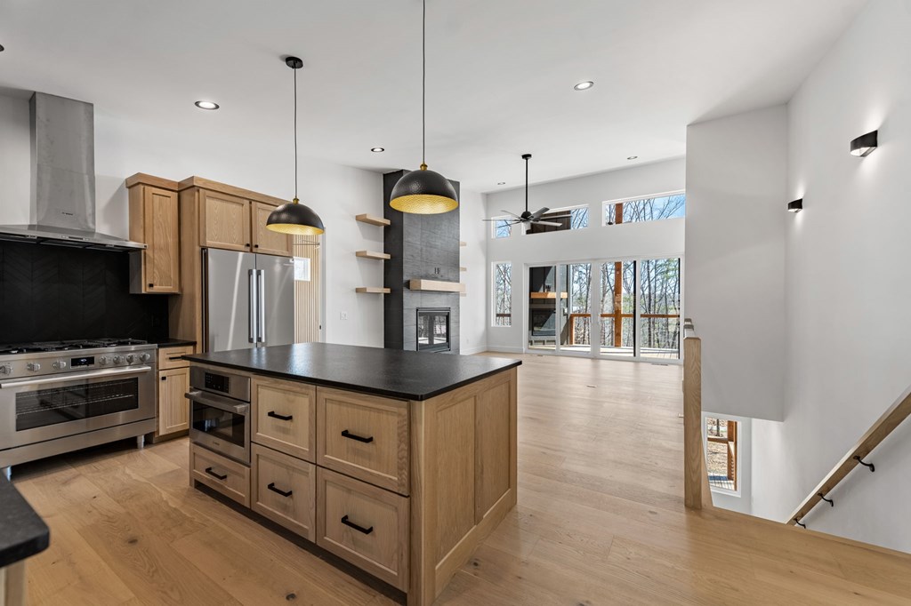 417621 Blue Ridge Residential