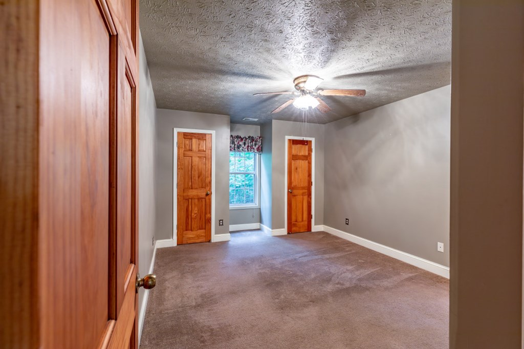 417626 Hiawassee Residential