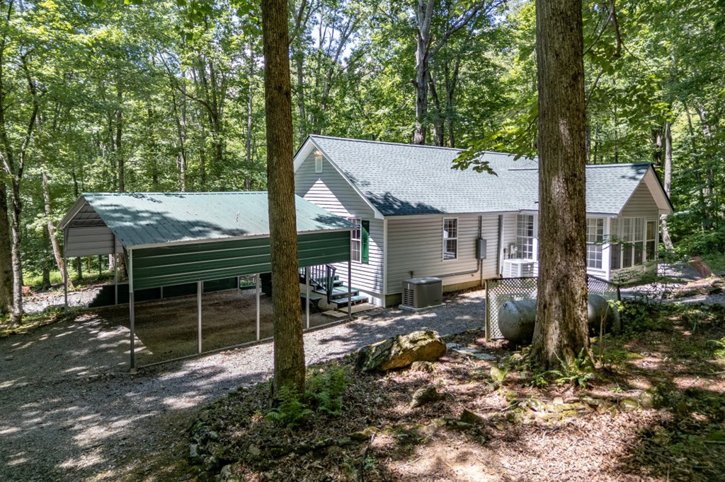 417626 Hiawassee Residential
