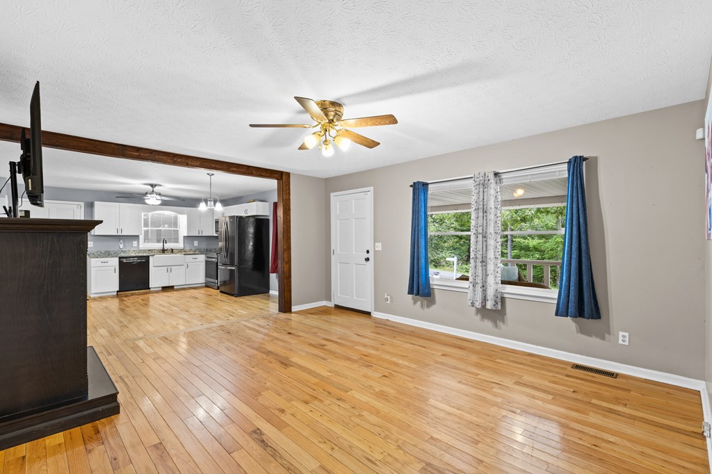 417629 Blue Ridge Residential