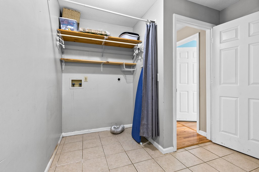 417629 Blue Ridge Residential