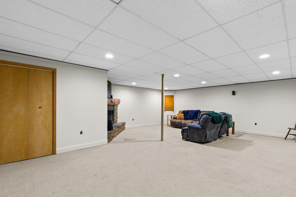 417629 Blue Ridge Residential