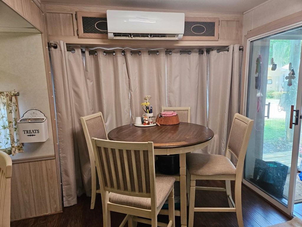 417631 Cleveland Residential
