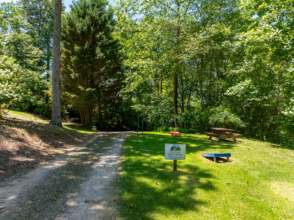 417637 Blue Ridge Residential