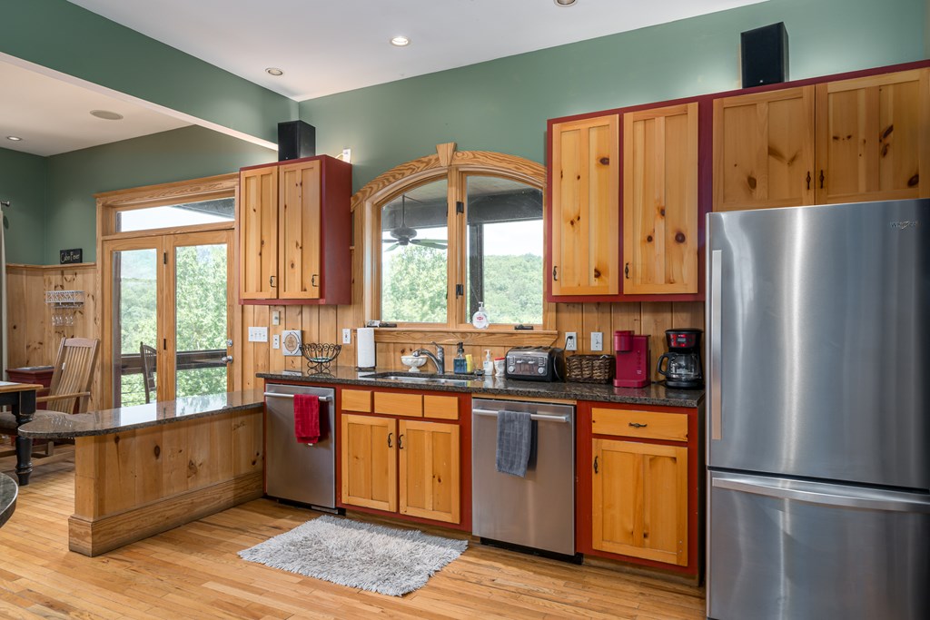 417637 Blue Ridge Residential