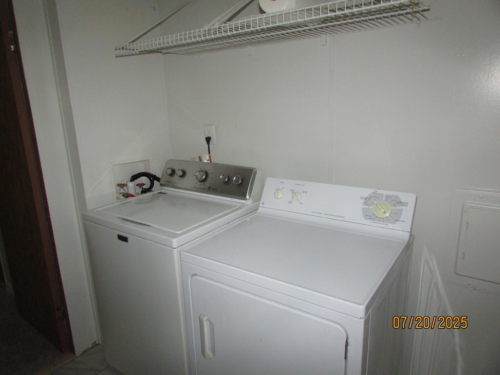 417645 Hiawassee Residential