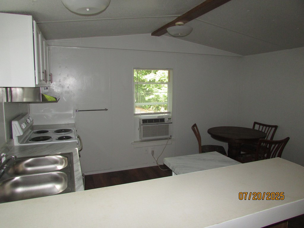 417645 Hiawassee Residential