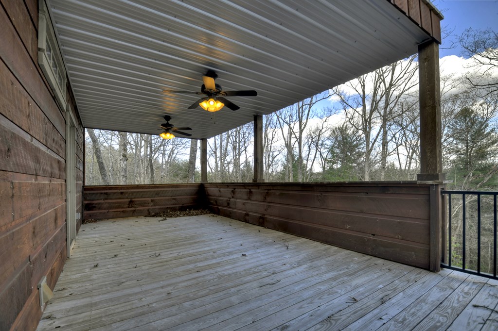 417657 Mineral Bluff Residential