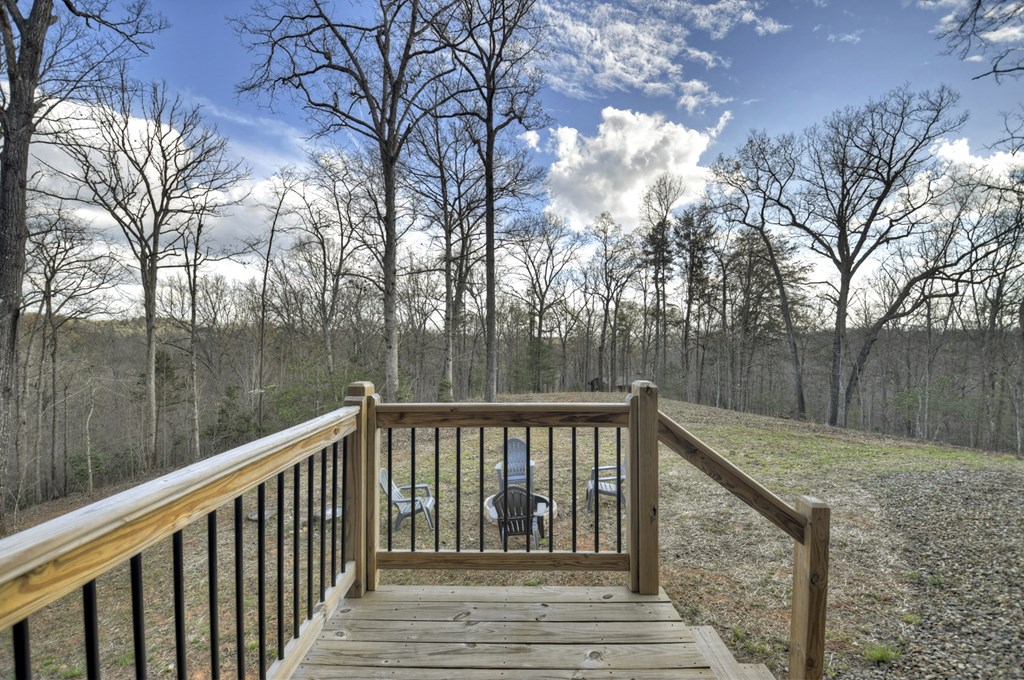 417657 Mineral Bluff Residential