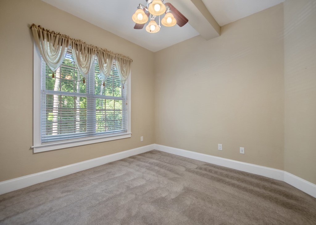 417659 Hiawassee Condominium