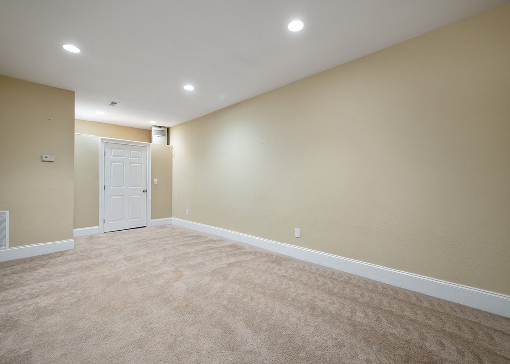 417659 Hiawassee Condominium