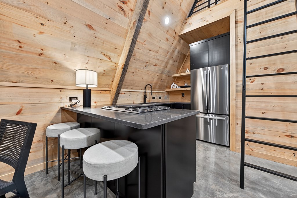 417664 Morganton Residential
