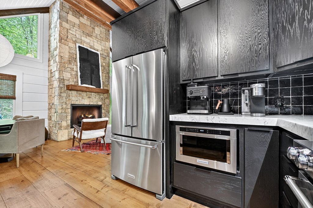 417665 Blue Ridge Residential