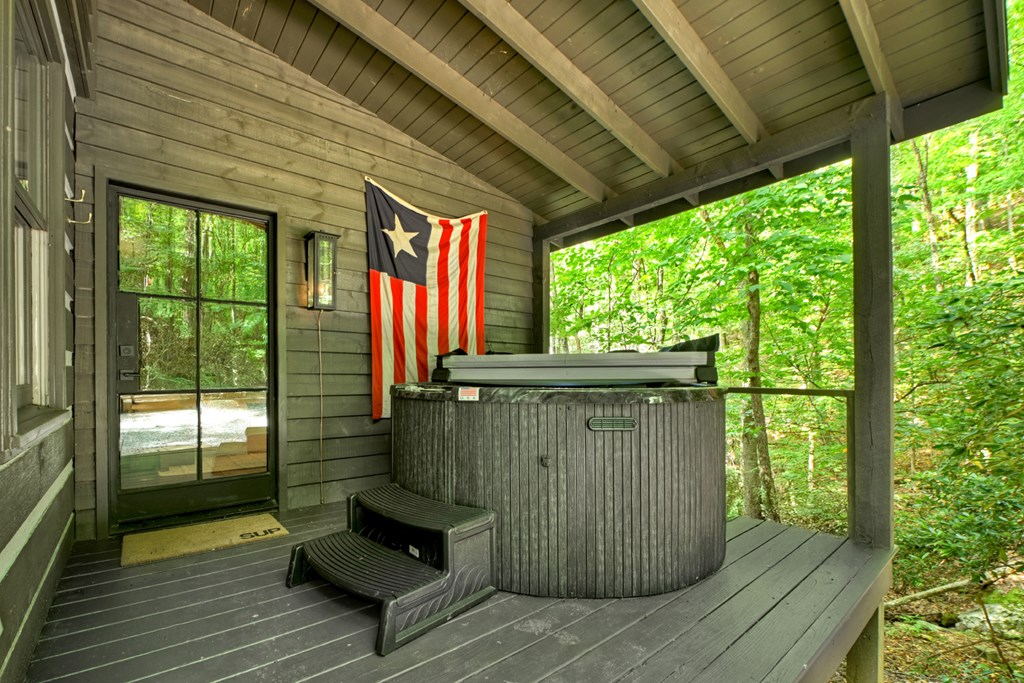 417665 Blue Ridge Residential