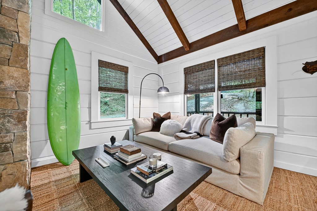 417665 Blue Ridge Residential