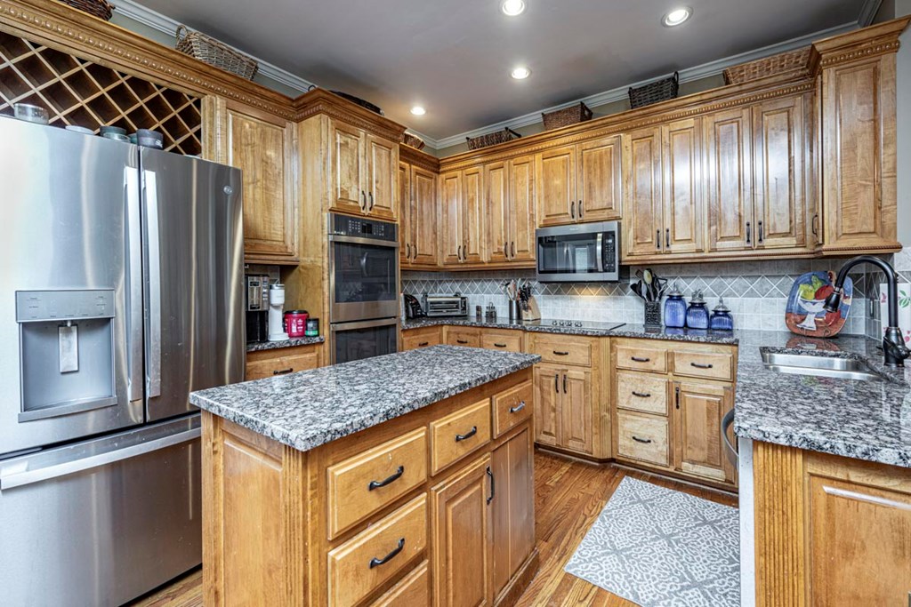 417673 Jasper Residential