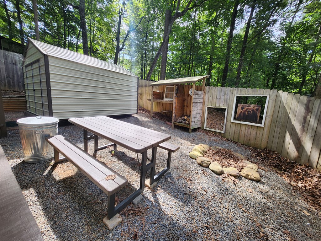 417674 Ellijay Residential