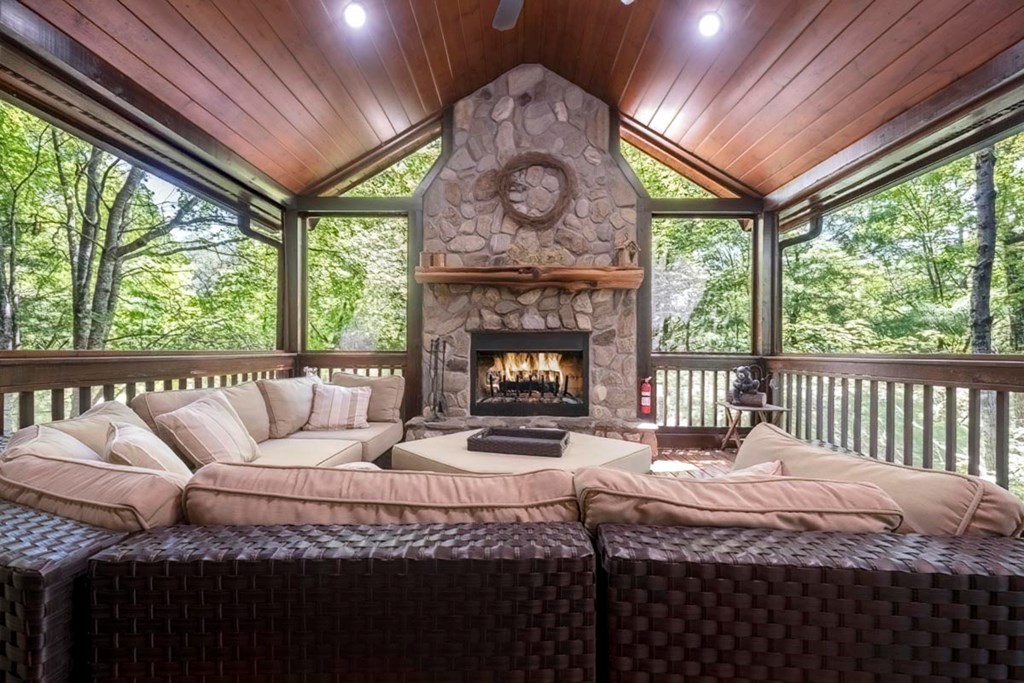 417675 Blue Ridge Residential