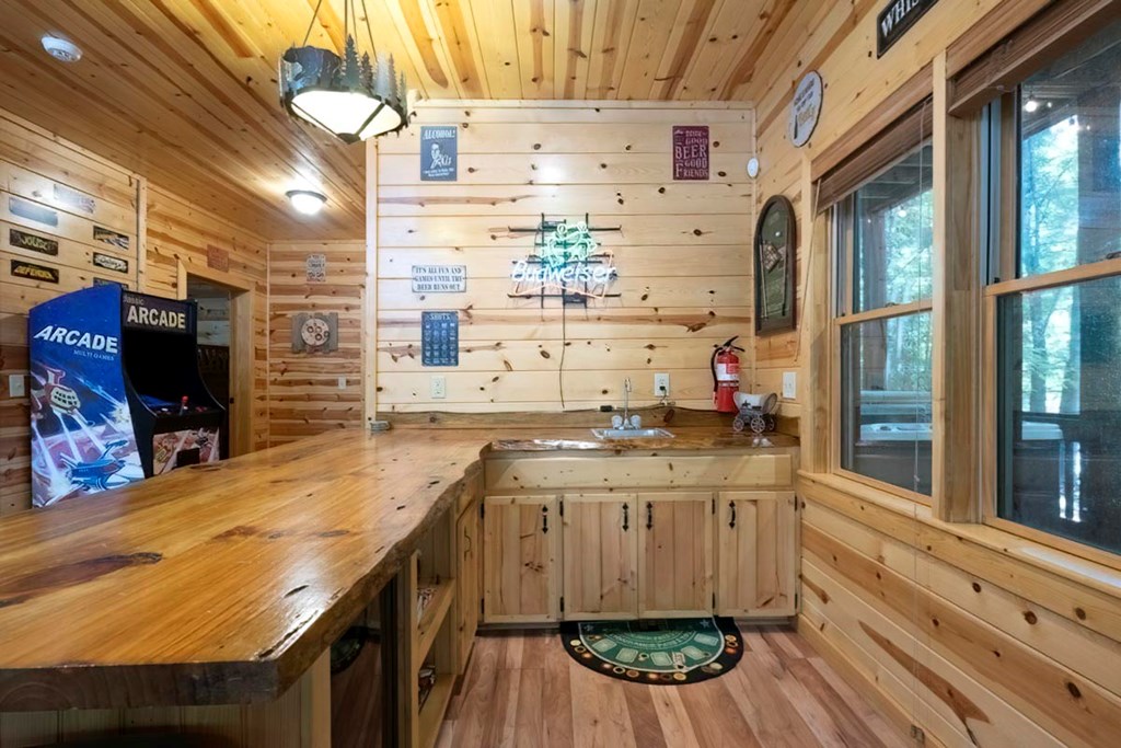 417675 Blue Ridge Residential