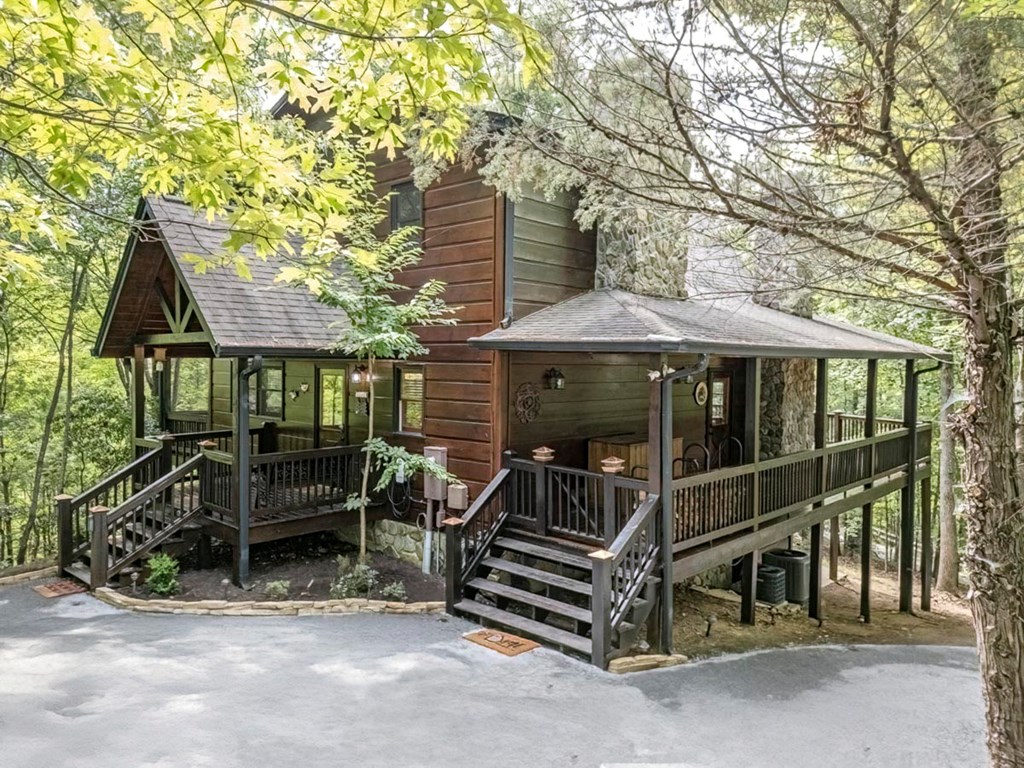 417675 Blue Ridge Residential