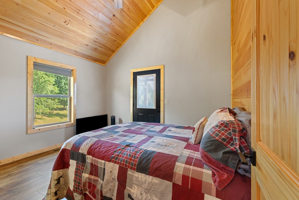417676 Murphy Residential