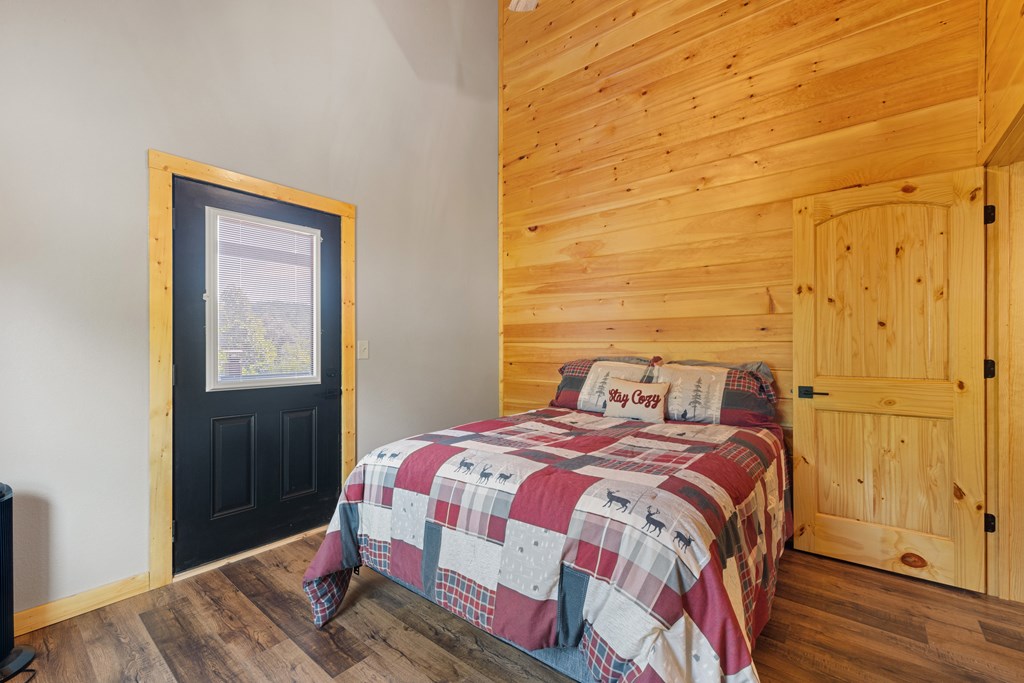 417676 Murphy Residential