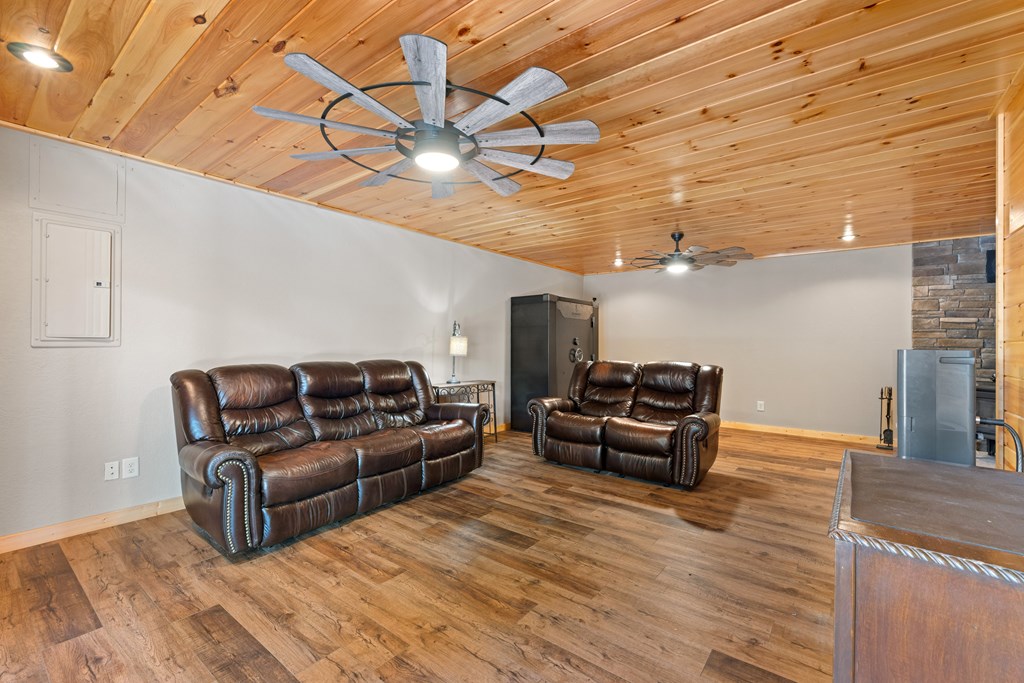 417676 Murphy Residential