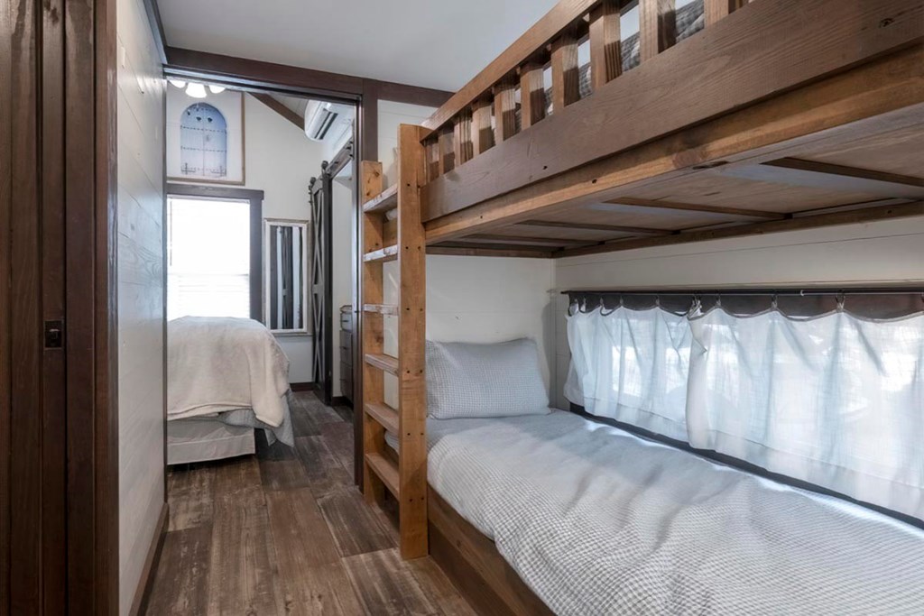 417678 Morganton Residential