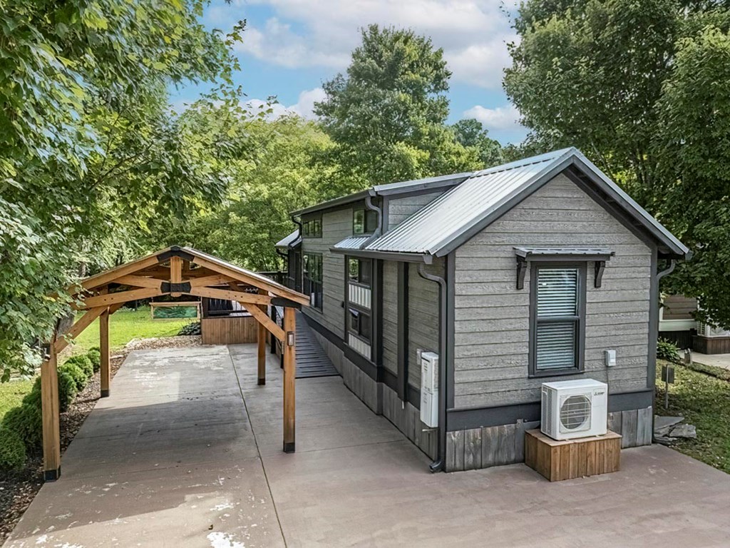 417678 Morganton Residential