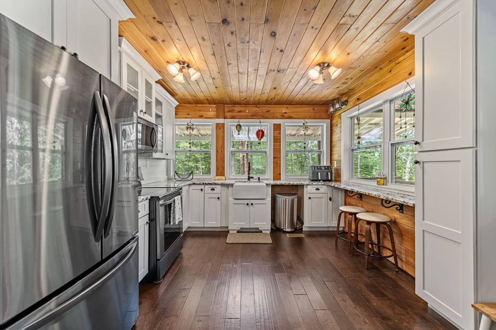 417691 Blue Ridge Residential