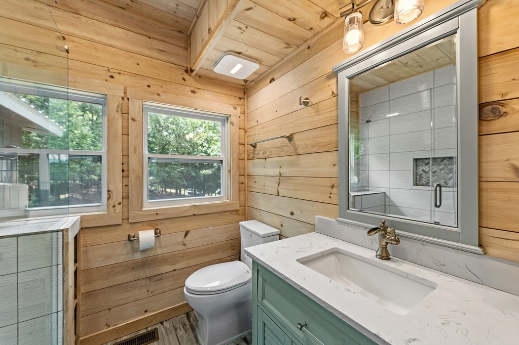 417691 Blue Ridge Residential