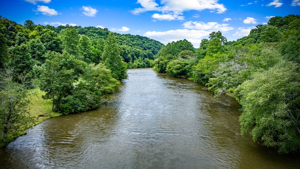 417691 Blue Ridge Residential