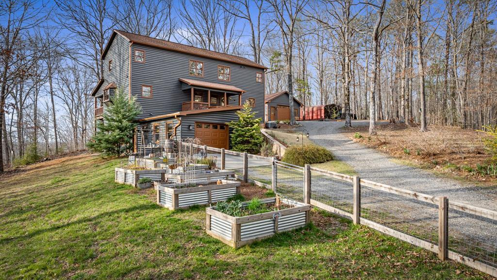 417704 Blue Ridge Residential